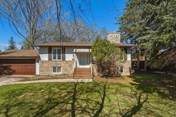 Home Photo - 322 EDGELAND Boulevard