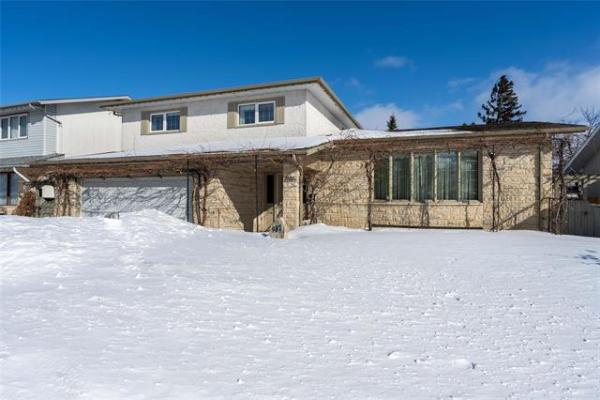 Home Photo - 987 McLeod Avenue