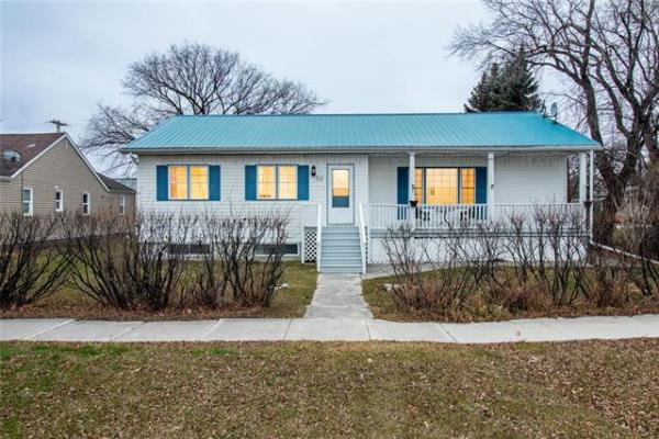 Home Photo - 70 3RD Avenue