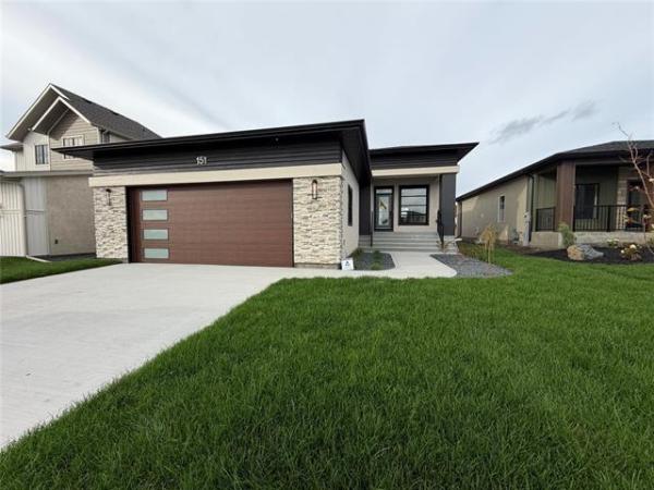 Home Photo - 400 Country Vista Drive