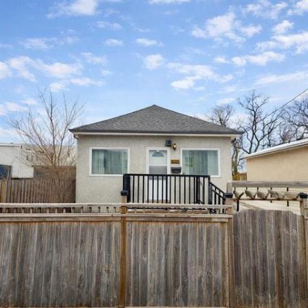 Home Photo - 477 Pacific Avenue