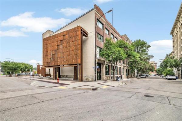Home Photo - 302-139 Market Avenue