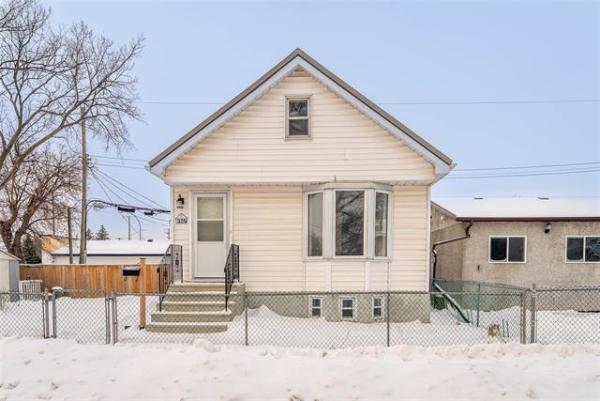 Home Photo - 328 Brooklyn Street