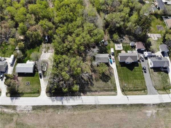 Matthew Mcsherry L J Baron Realty Winnipeg Free Press Homes