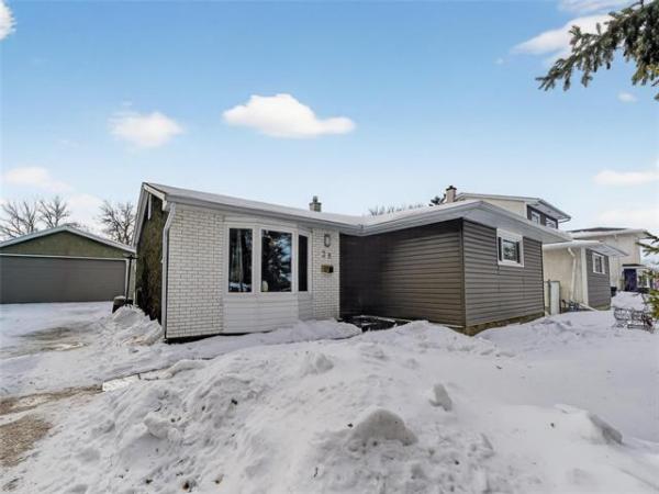 Home Photo - 38 Eager Crescent