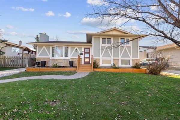 Home Photo - 6 Thornbury Crescent