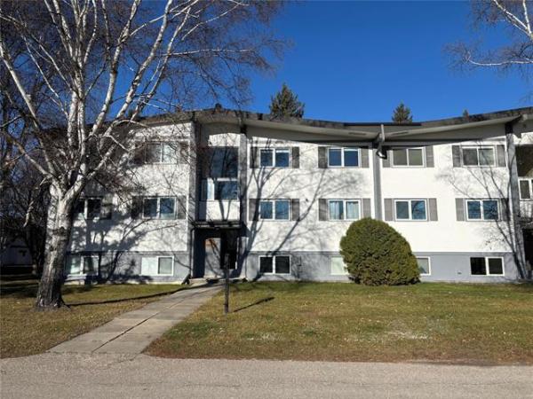 Home Photo - 1032 SHOREPOINTE VILLAGE Village