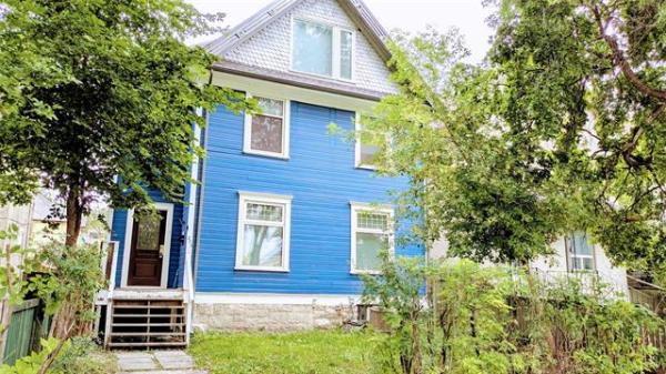 Home Photo - 203 Spence Street