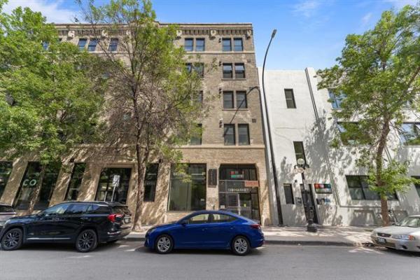 home photo - 405-139 Market Avenue