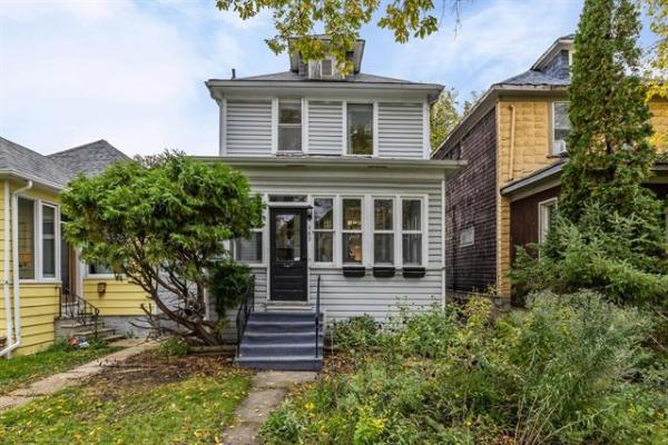 Home Photo - 489 Hethrington Avenue