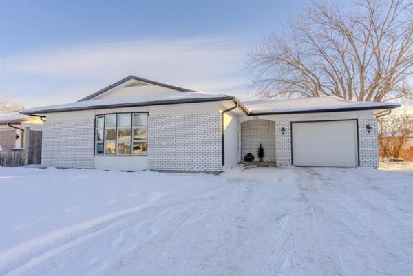 Home Photo - 371 ROSEWOOD Drive