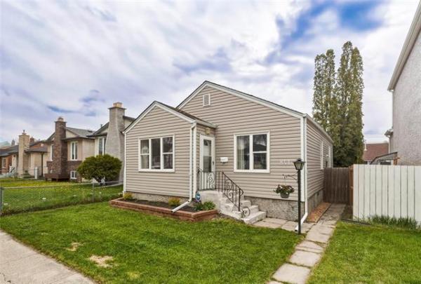 Home Photo - 841 Beach Avenue