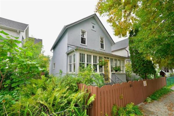 Home Photo - 84 Hallet Street