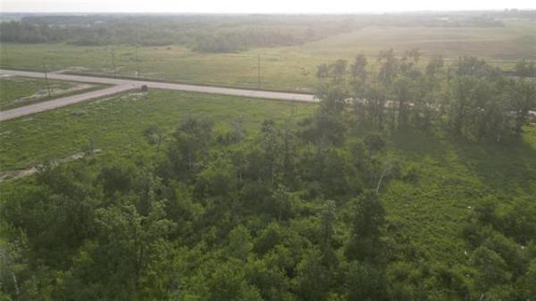 Home Photo - 16 Jays Hollow Bay