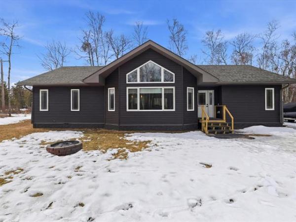 Home Photo - 164 Ayashawath Crescent