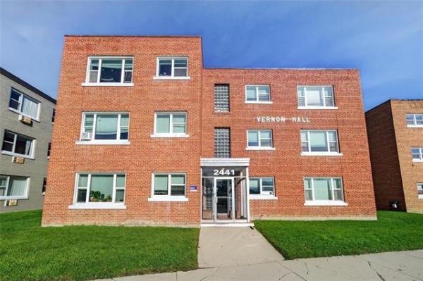 Home Photo - 8-2441 Portage Avenue