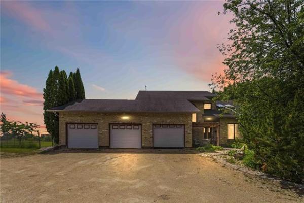 Home Photo - 3051 Henderson Highway