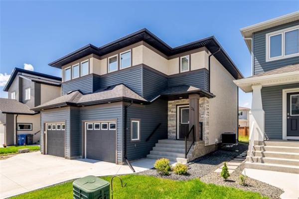 Home Photo - 34 Aquila Road