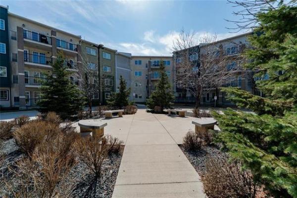 Home Photo - 433-25 Bridgeland Drive