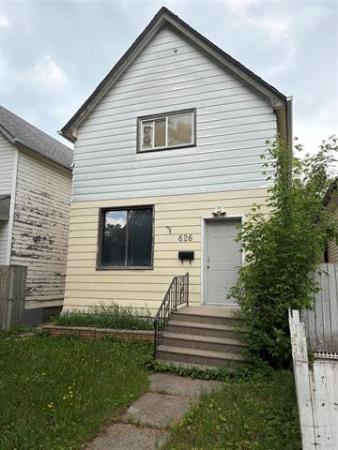 Home Photo - 626 Toronto Street