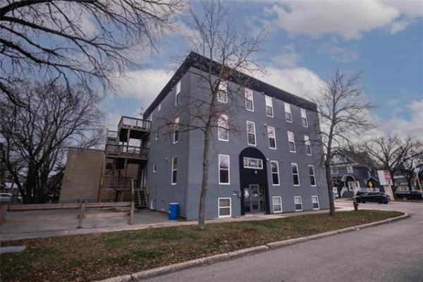 Home Photo - 6-364 Ashland Avenue