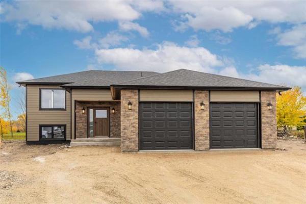 Home Photo - 64 Parkside Crescent