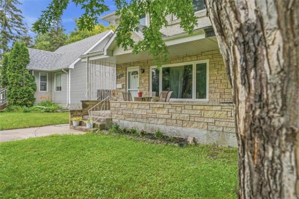 Home Photo - 253 Hawthorne Avenue