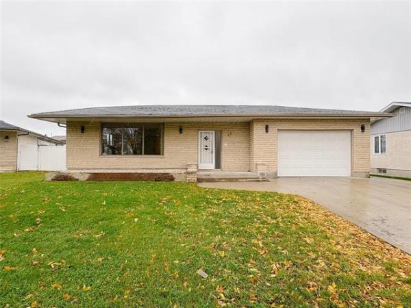 Home Photo - 77 Massena Crescent