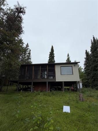 Home Photo - 