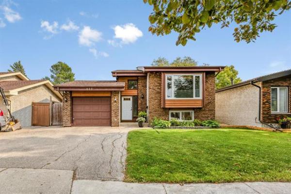 Home Photo - 111 Malmsbury Avenue