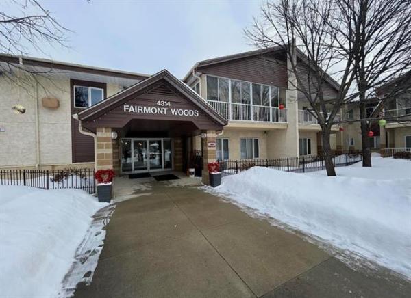 Home Photo - 218-4314 Grant Avenue