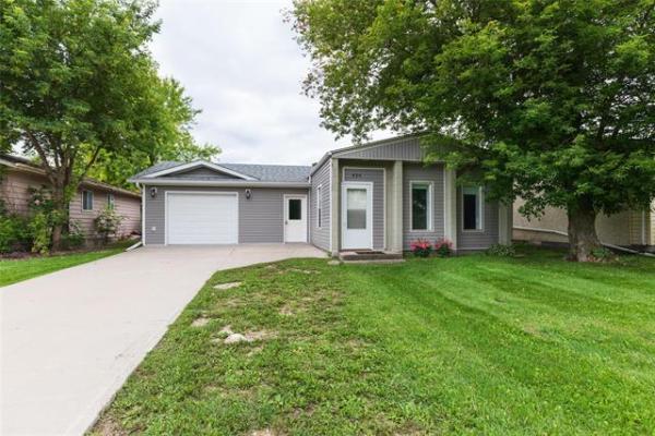 Home Photo - 434 Elmdale Street