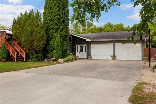 Home Photo - 356 KROEKER Avenue