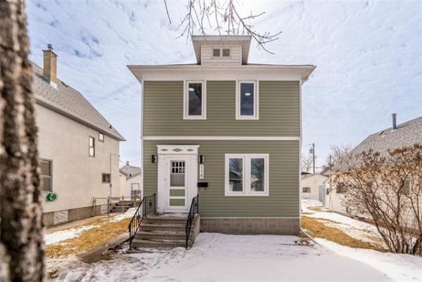 Home Photo - 114 Rosseau Avenue