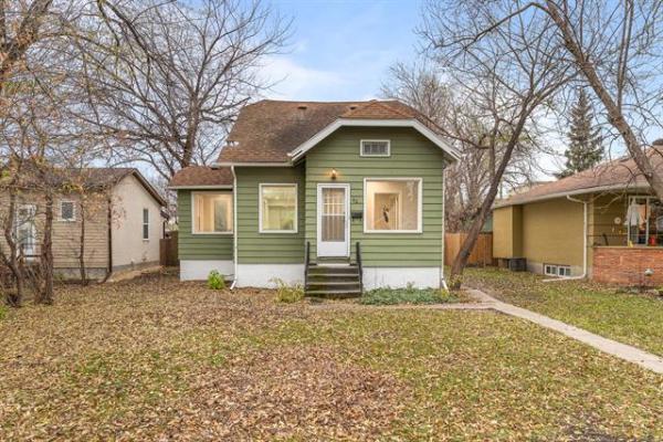 Home Photo - 82 Smithfield Avenue