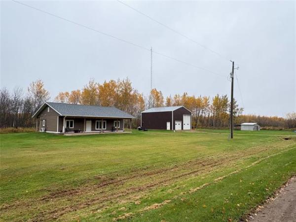 Home Photo - 17075 45E Road