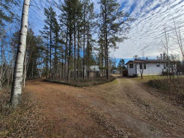 Home Photo - 23 Pine Cove