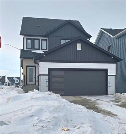 Home Photo - 76 Dovetail Crescent