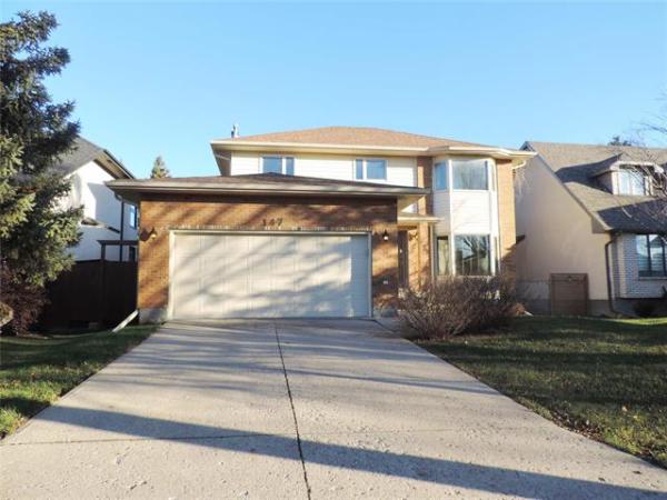 Home Photo - 147 Tweedsmuir Road