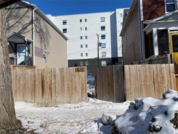 home photo - 431 Langside Street