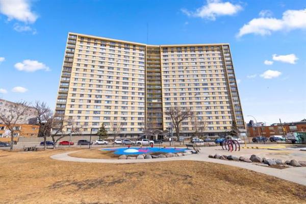 Home Photo - 2011-411 Cumberland Avenue