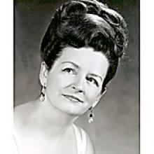 JEAN MARGARET HENDRY  Obituary pic