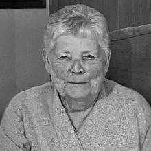 CAROLINE PATRICIA MORCOM Obituary pic