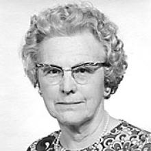 MAY DAVEY  Obituary pic