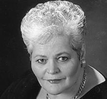 NONA BARRATT  Obituary pic