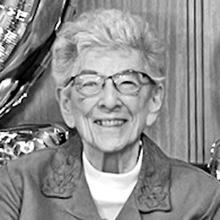 PEARL ROSENBERG Obituary pic