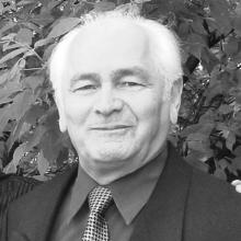 MANFRED PETER VILLING Obituary pic