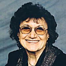 HELEN WILLOWS (YACYSHYN)  Obituary pic