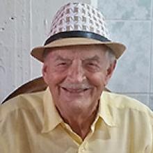 WILLIAM LESLIE HOLDEN (LES) Obituary pic