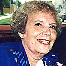 EVELYN MACFARLANE  Obituary pic